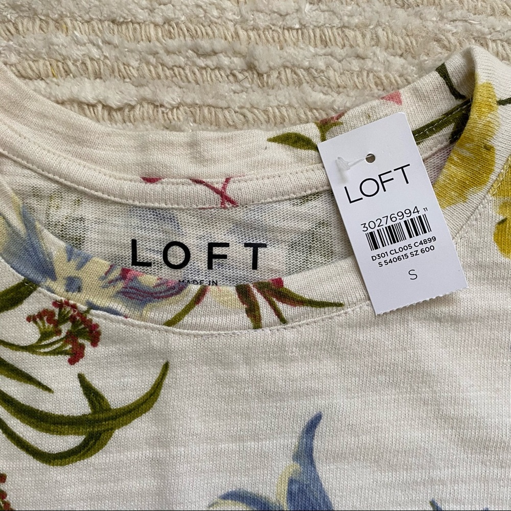 NWT Loft garden sweatshirt tee - Picture 4 of 13